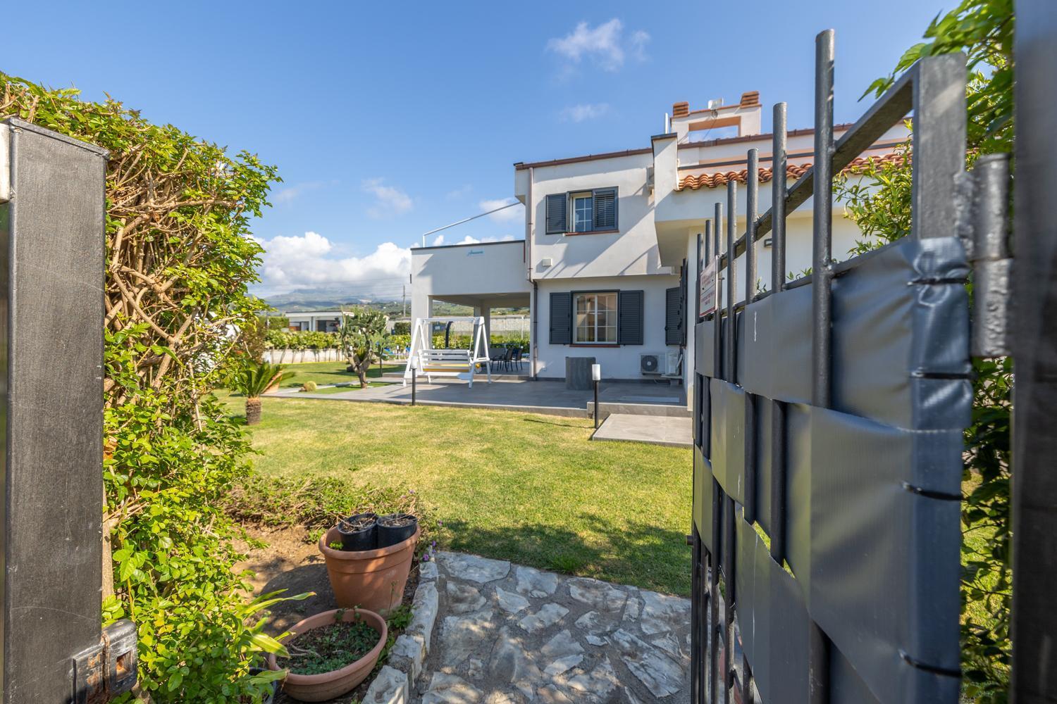 Sole Mare Deluxe Βίλα Campofelice Di Roccella Εξωτερικό φωτογραφία
